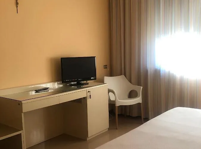 ホテル Casa Dell'ospite ブレシア