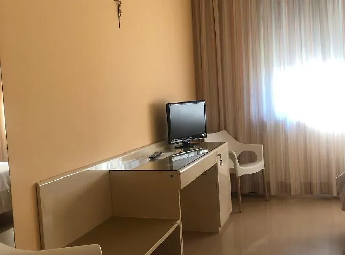 ホテル Casa Dell'ospite ブレシア