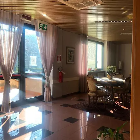 Casa Dell'ospite Hotel Brescia