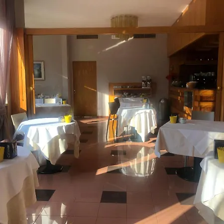 Casa Dell'ospite 2* Brescia
