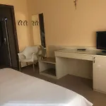 Szálloda Casa Dell'ospite Brescia
